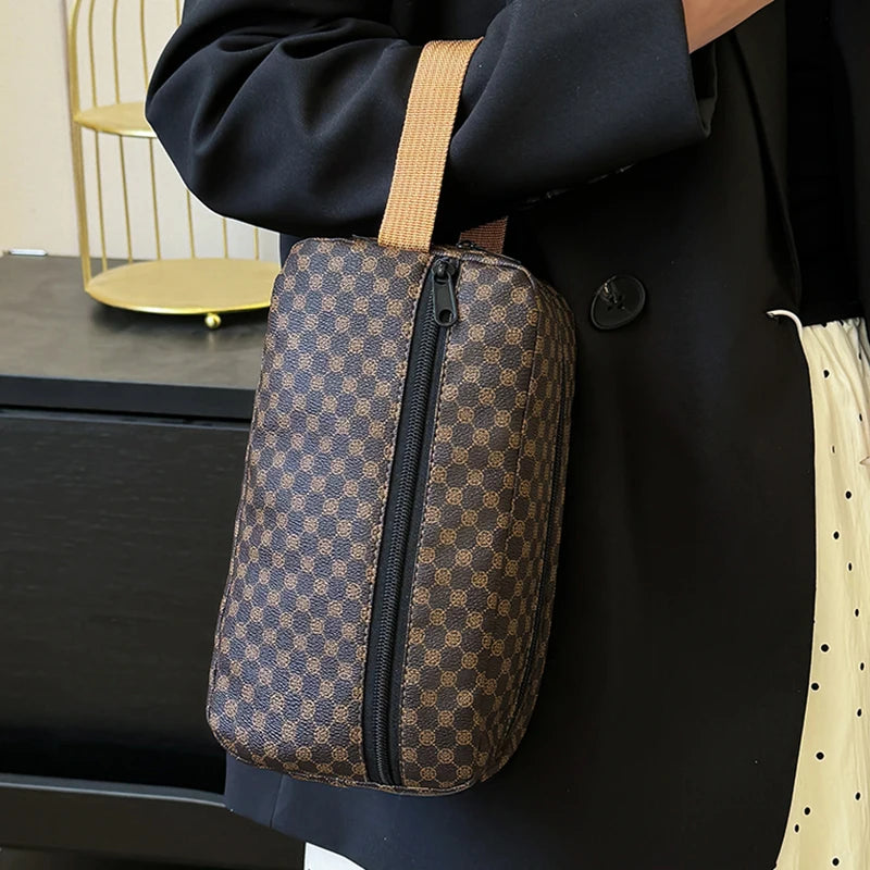 Neutral color tote bag for men and women, suitable for makeup bags and toiletry bags, can be carried by hand or carried as a bag